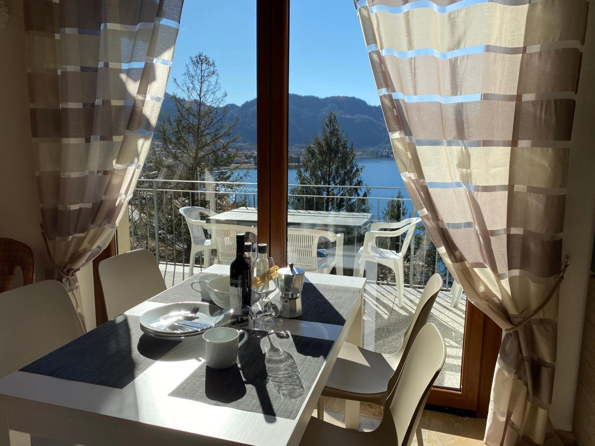 Villa Carlotta Crone Exterior photo